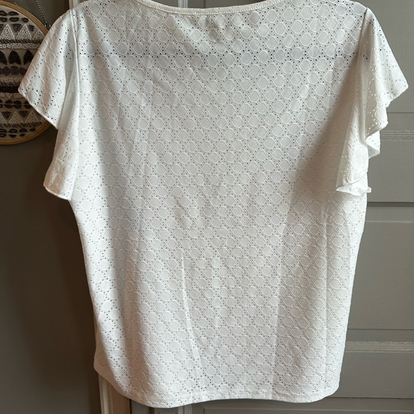 Emery Rose Ruffle Top NWOT - Picture 3 of 4